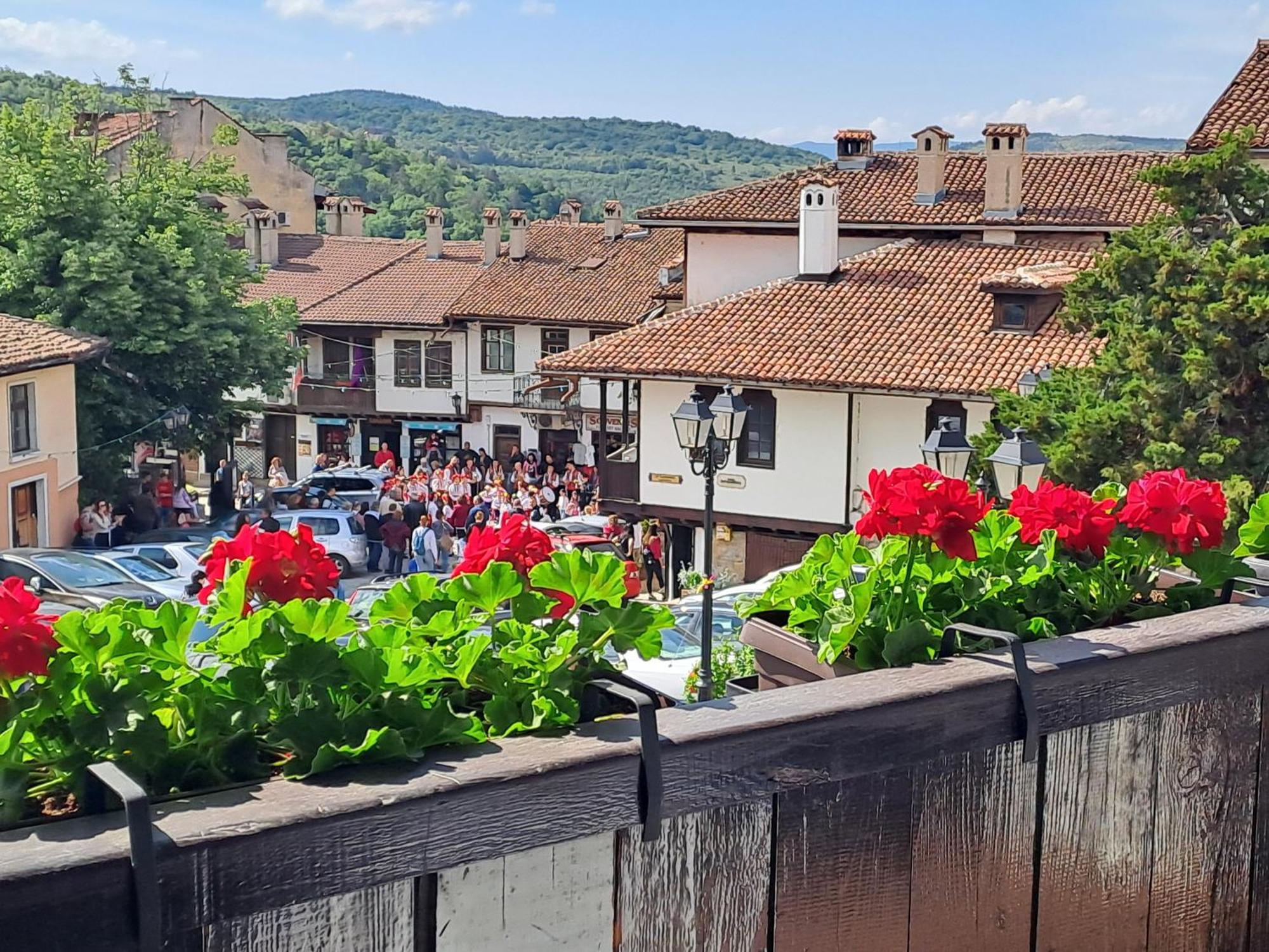 Guest House Lazara Veliko Tŭrnovo Exterior foto