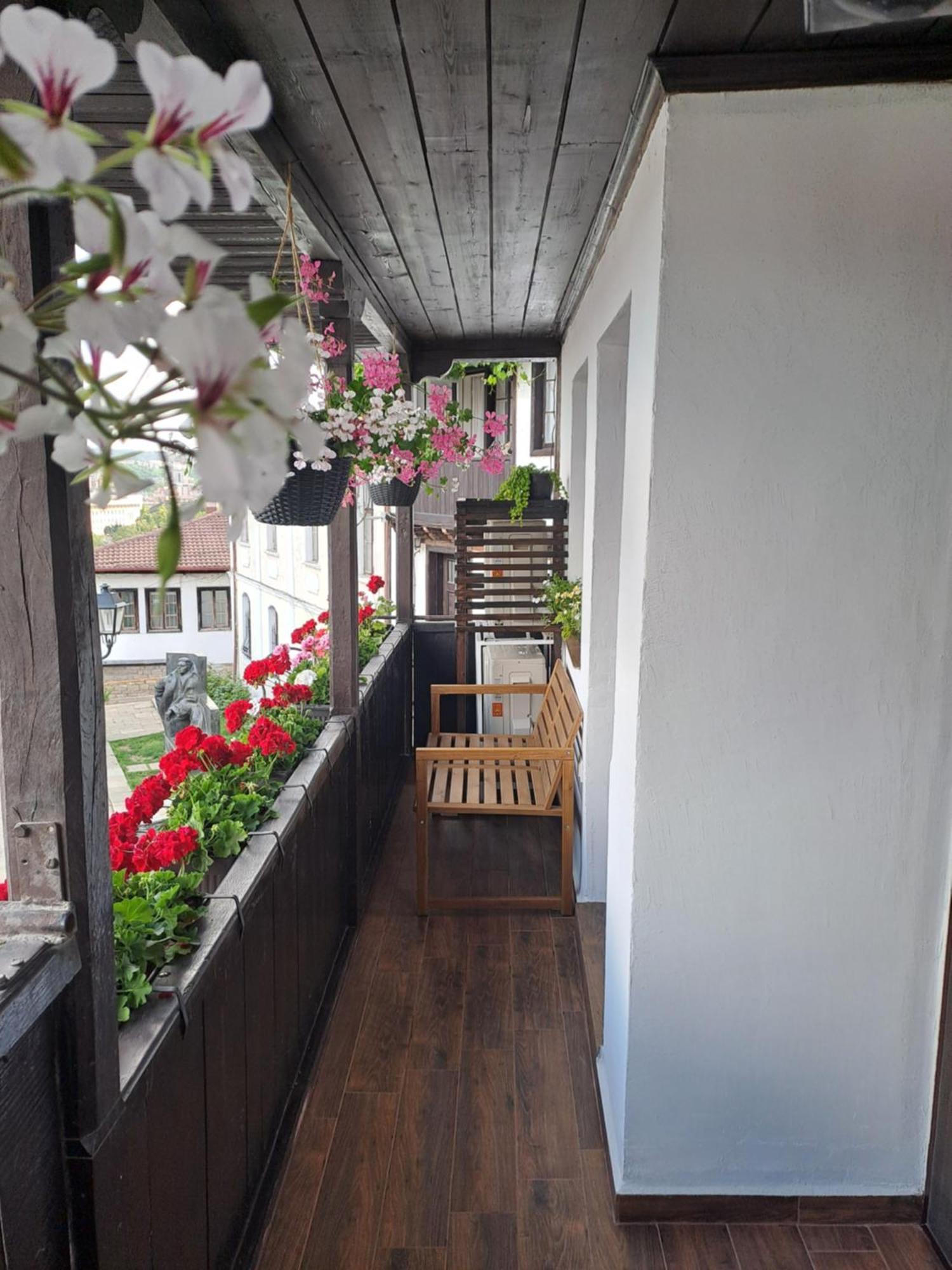 Guest House Lazara Veliko Tŭrnovo Exterior foto